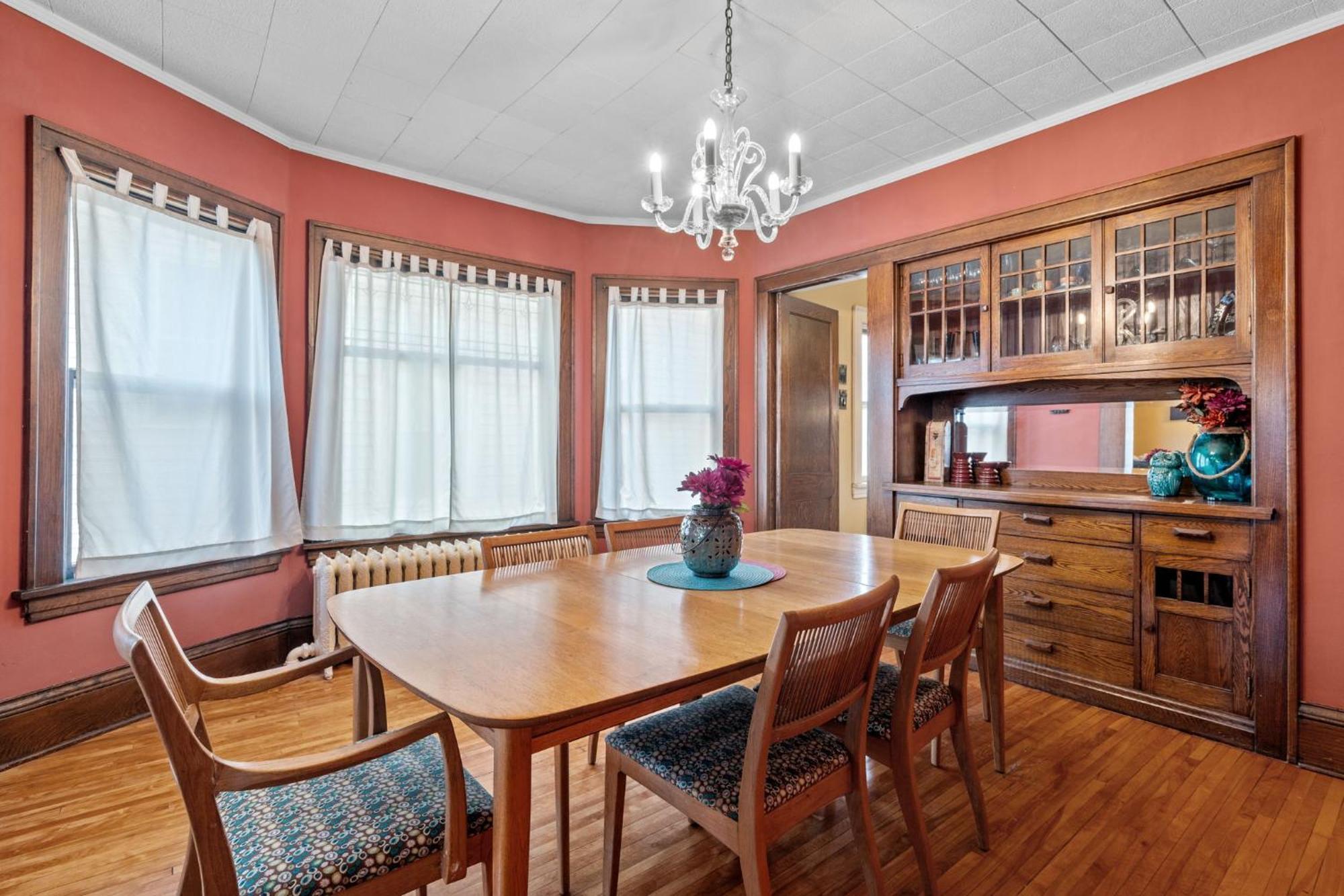 Uptown Urban Living Villa Минеаполис Екстериор снимка
